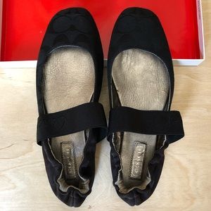 Coach women’s black ballet flats